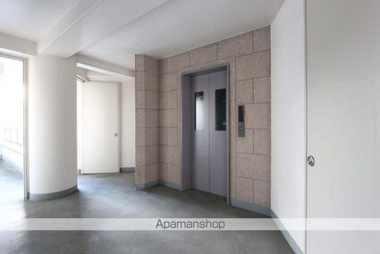 コンフォールパレスＭＧ[1K/31.7m2]のエントランス