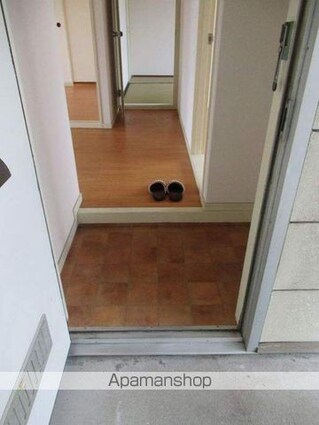和歌山県和歌山市園部[3DK/50.2m2]の玄関