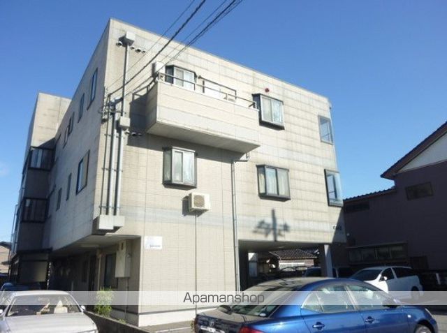 富山地鉄不二越上滝 南富山駅 徒歩2分 3階建 築27年の外観写真