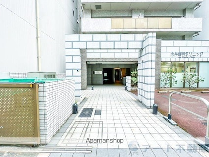 ヴァン・ヴィヴァン三番町[2LDK/62.6m2]のエントランス1