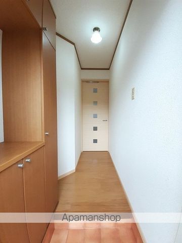 シャンゼリゼ弐番館の内装写真