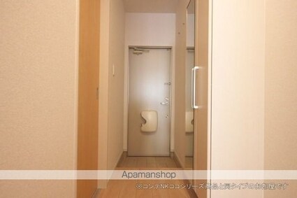 イーストブルー　Ｉ[1R/33.78m2]の玄関