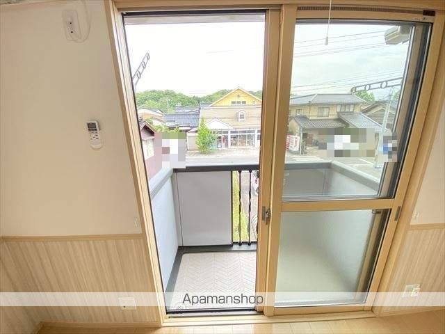 山陰本線 東山公園駅 徒歩6分 2階建 築22年の内装写真