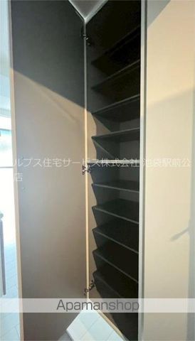 早稲田鶴巻町IMAハウスの内装写真