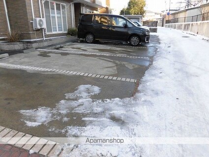 パーシモン上ノ橋[3LDK/91.09m2]の駐車場2