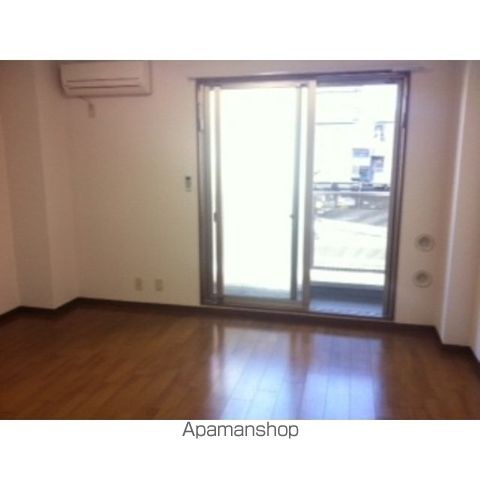 アンプルールフェール茂木の内装写真