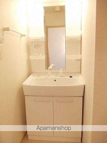 クィーンベル IIの内装写真