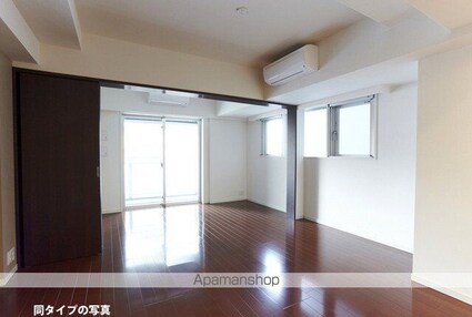 コンフォリア東池袋ＷＥＳＴ[1LDK/42.13m2]のリビング・居間2