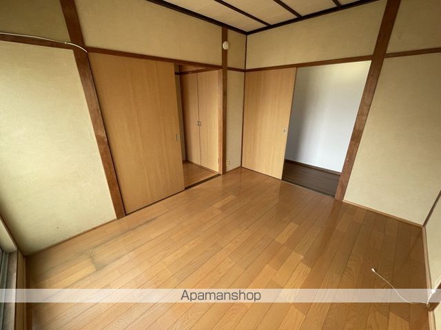 大宝八尾駅前マンションの内装写真