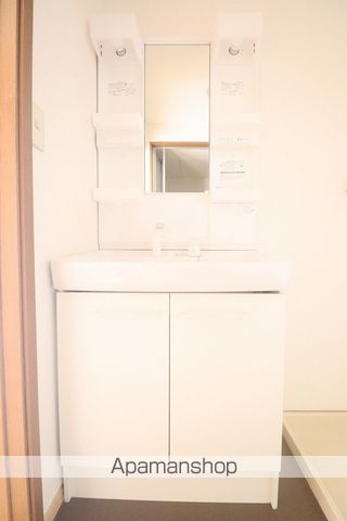 クレストールエムの内装写真