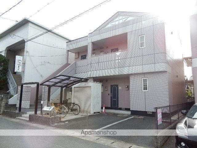 アドバンスの外観写真