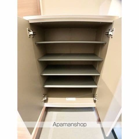 CENT FORCE YOBITSUGI 南棟の内装写真