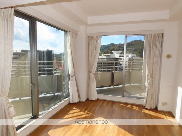 ACITYタワーズイーストの内装写真