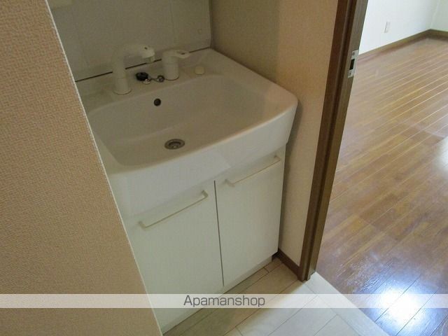 リバティ西新館の内装写真
