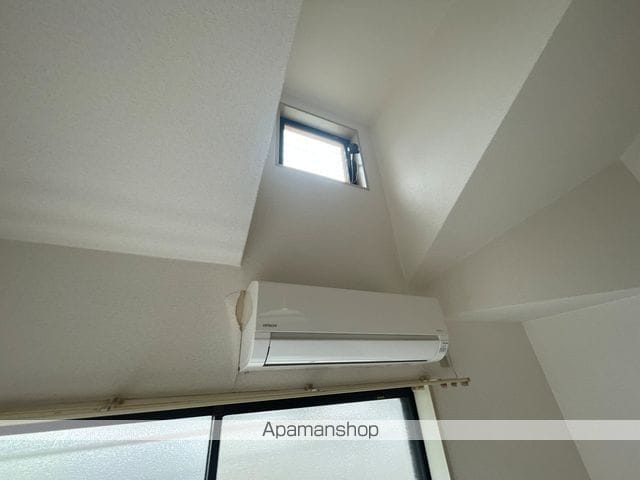 JUNIの内装写真