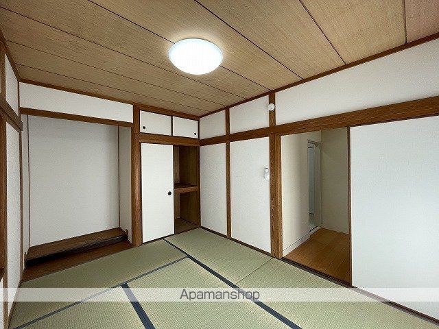 小坂4丁目戸建借家の内装写真