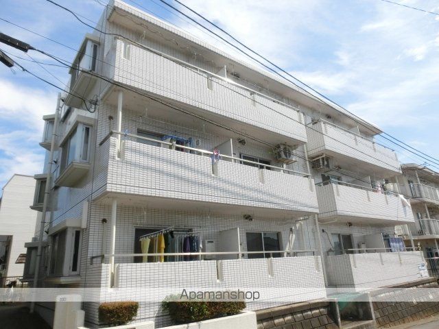 ルームヒルズ西都賀の外観写真