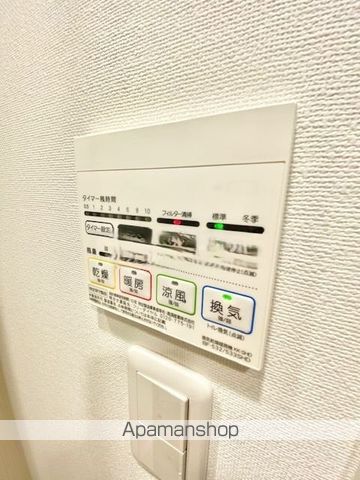 リヴシティ横濱新川町弐番館の内装写真