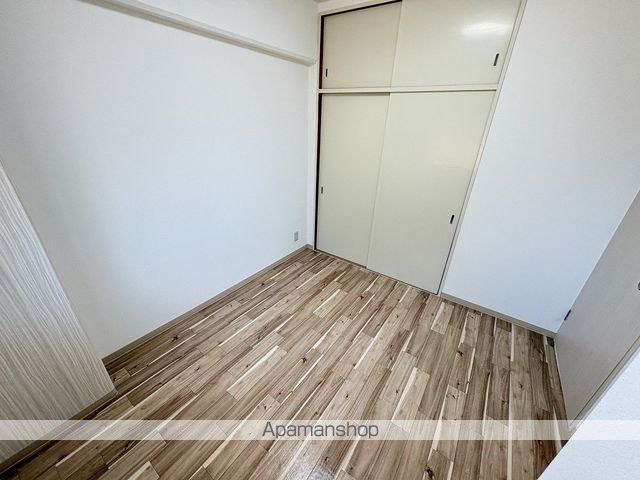 シロハイヌ今米の内装写真