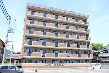 エス・ポールト[1K/30.11m2]の外観1