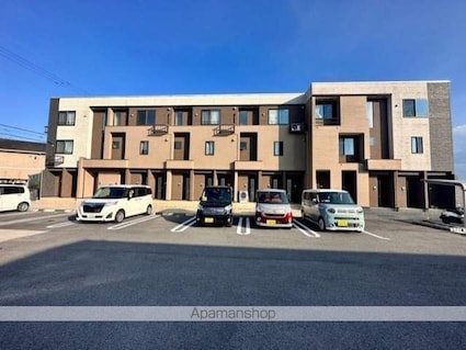 ベストウォール篠原[2LDK/64.55m2]のエントランス3