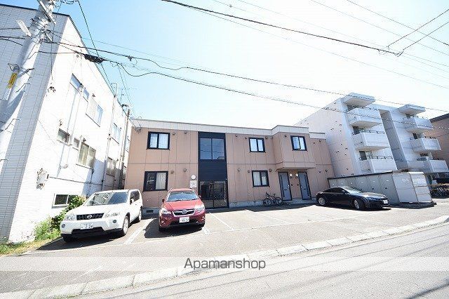 シャーメゾン千歳の外観写真