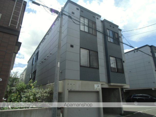 プレシャス37の外観写真