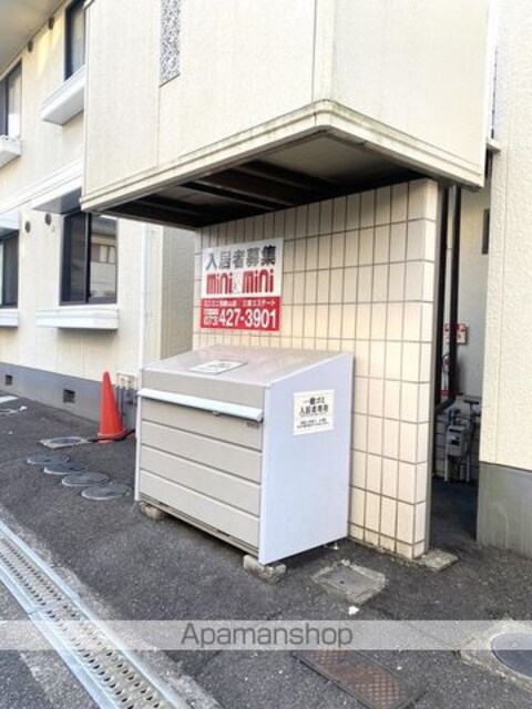 和歌山県和歌山市秋月[3DK/50.3m2]の共用部2