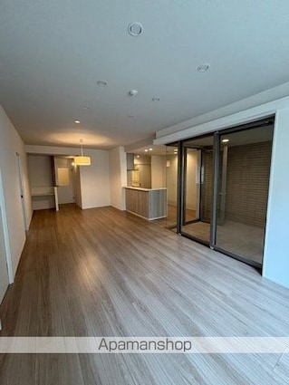 グローイングコート目白壱番館[3LDK/107.67m2]のバス