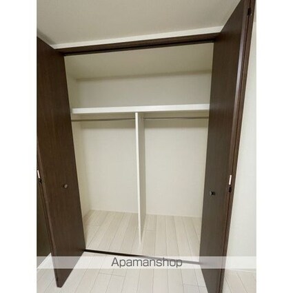 Ｓｐｅｃｔａｓ５５[2LDK/51.9m2]の収納