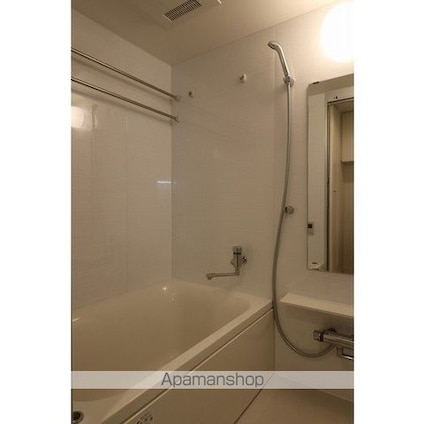 コンフォリア新中野[1K/25.11m2]のバス