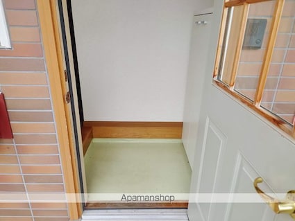 長野県安曇野市三郷明盛[2DK/49.1m2]の玄関