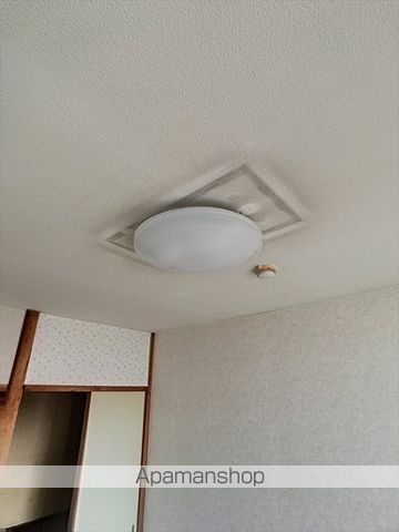 二ッ池ハイツの内装写真