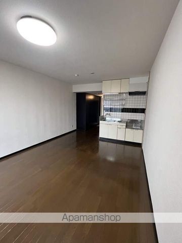 とさでん交通後免線 知寄町三丁目駅 徒歩5分 11階建 築36年の内装写真