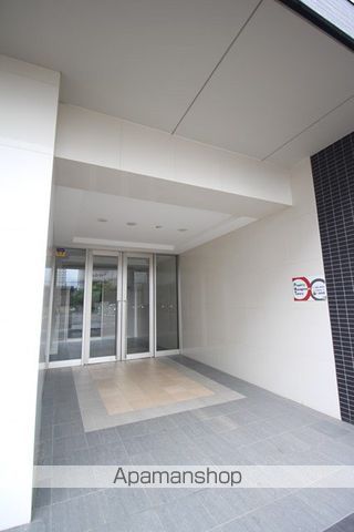 PRIME URBAN札幌医大前の玄関写真