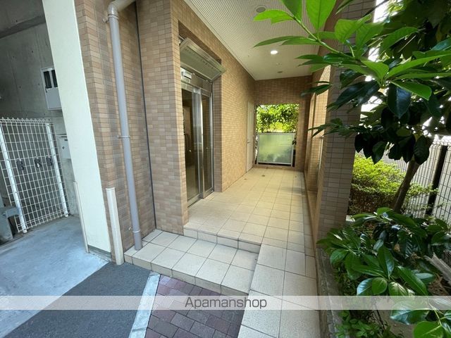 GRANDE甲子園口の玄関写真