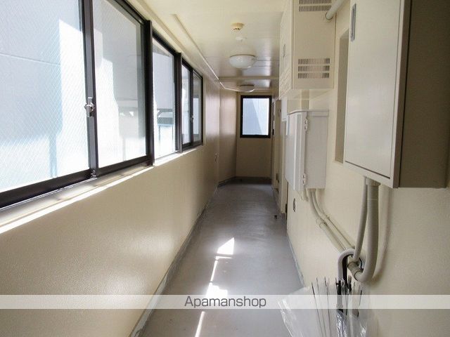 マンションシュエット1の玄関写真