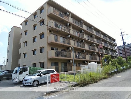 ベルヴィ栗東[2LDK/53m2]の外観3