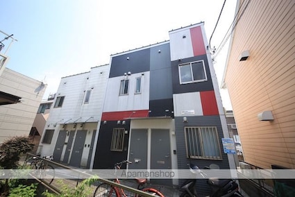 グランジェ南大沢[1R/23.8m2]の外観2