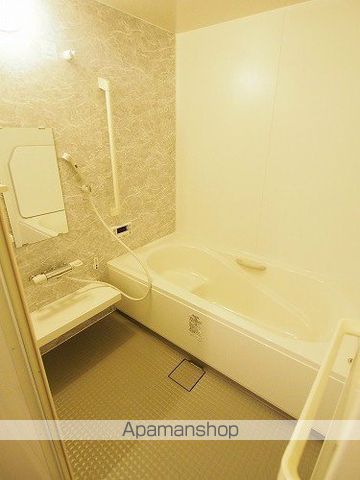小田急電鉄小田原線 読売ランド前駅 徒歩10分 2階建 築12年の内装写真