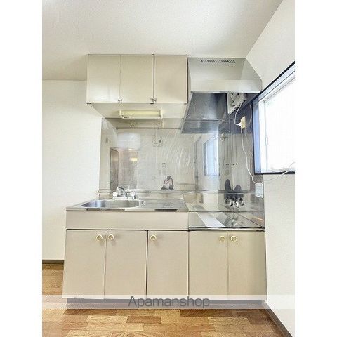 フレグランス南中山Dの内装写真