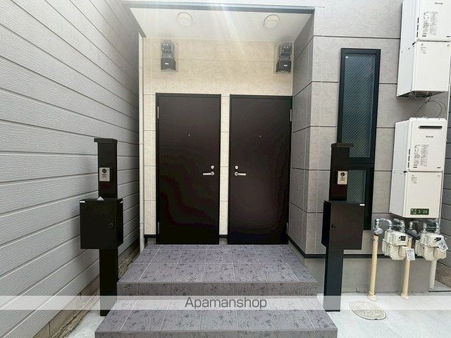 ラフィニール京橋の玄関写真
