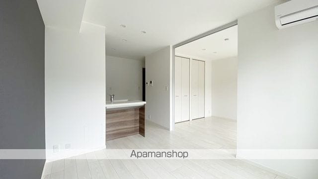 レトアエイショクの内装写真