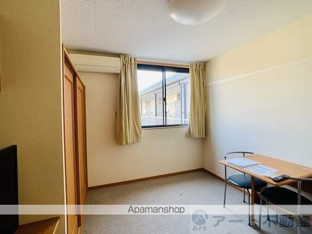 レオパレスサンタローザの内装写真