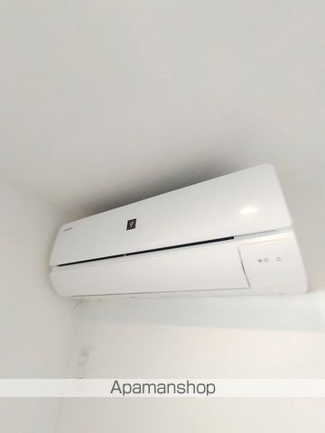 ヴィクトワール放出の内装写真