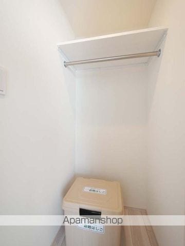 コンポジット渋谷本町の内装写真