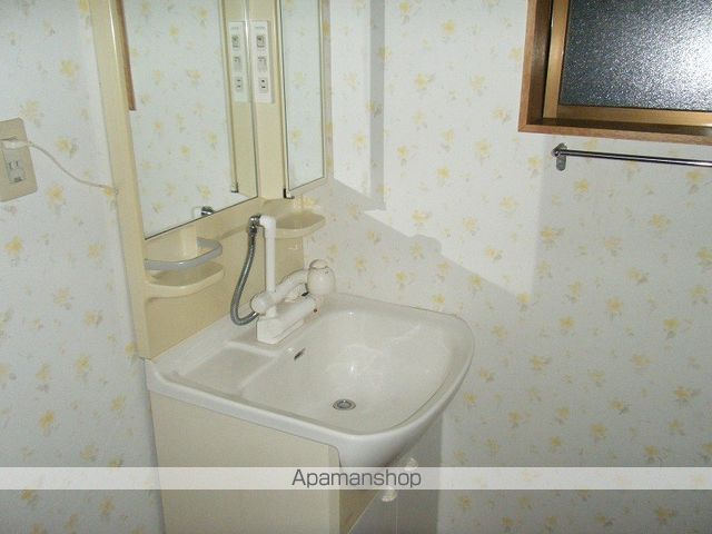 シティパレス西崎の内装写真
