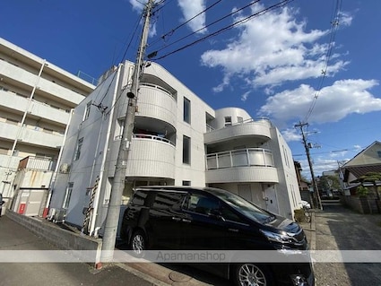 コートパレス[2K/35.1m2]の外観2