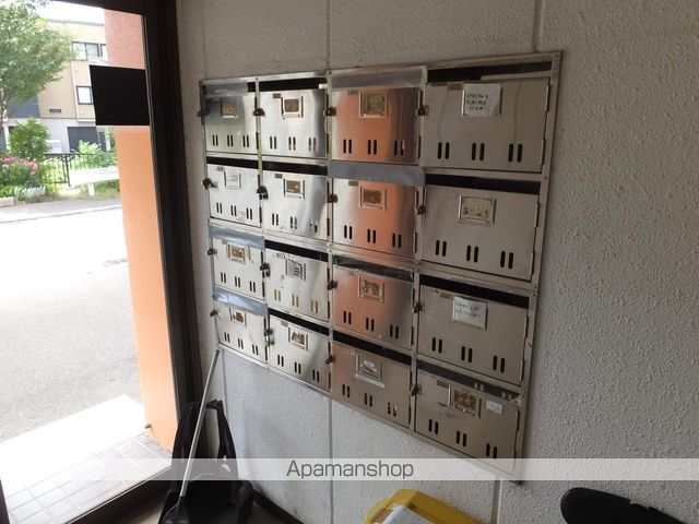 アークハイツの玄関写真