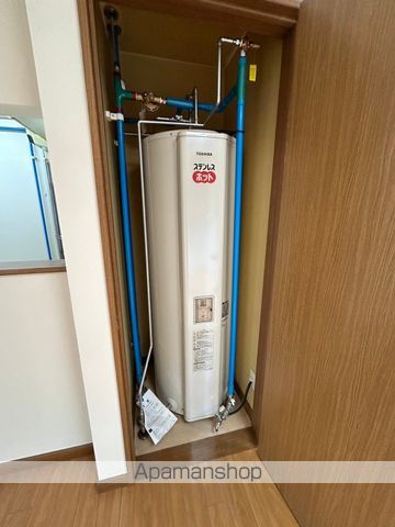 プレズィール豊岡Bの内装写真